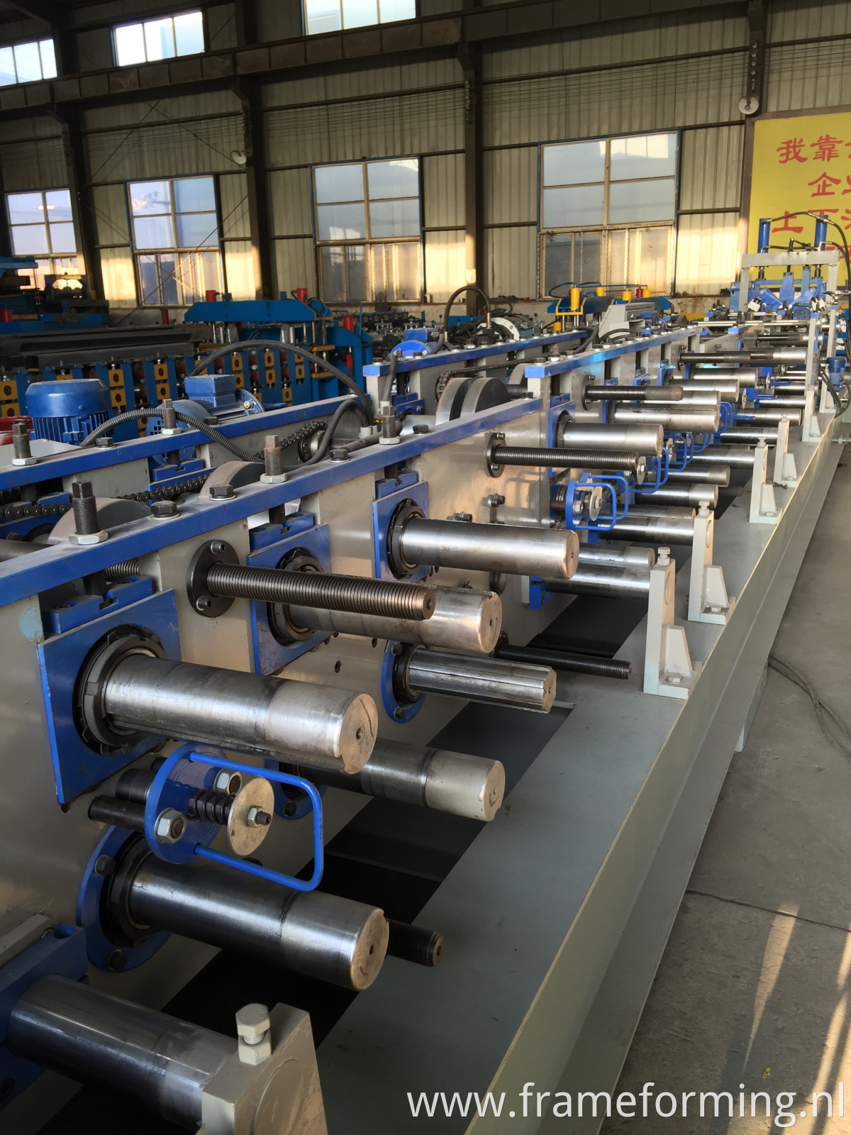 C purline roll forming machine